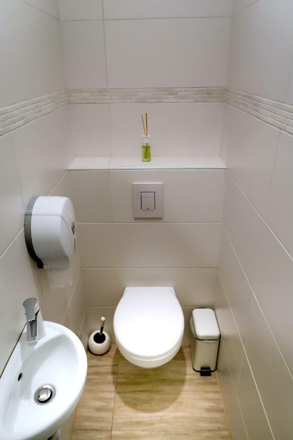 Premium Hostel Кобарид Екстериор снимка